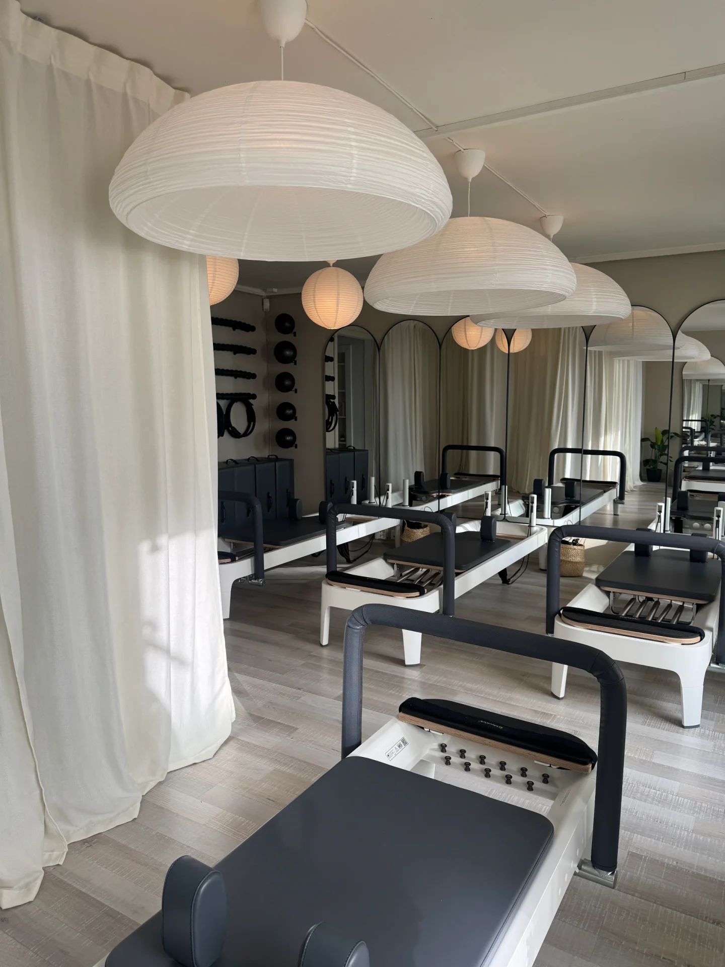 Reformer Pilates hos RE:FORM